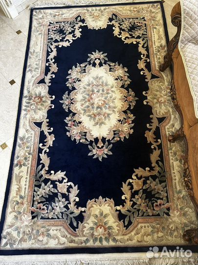 Ковер шерстяной