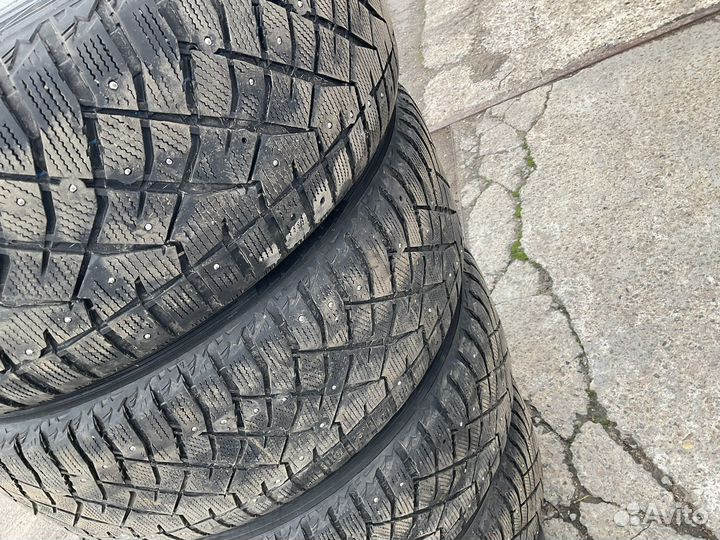 Nitto Therma Spike 275/45 R21 110T