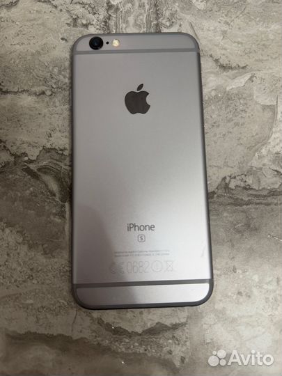 iPhone 6S, 64 ГБ