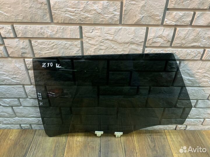 Nissan murano Стекло двери задней левой и правой