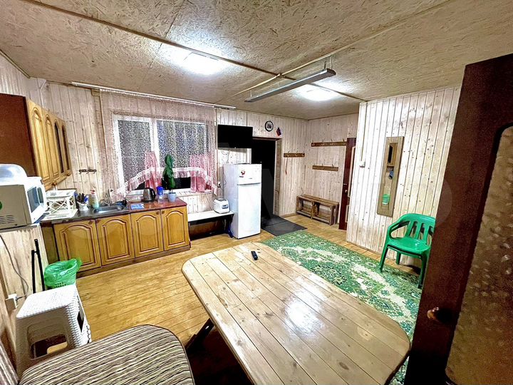 Дом 95 м² на участке 9 сот.