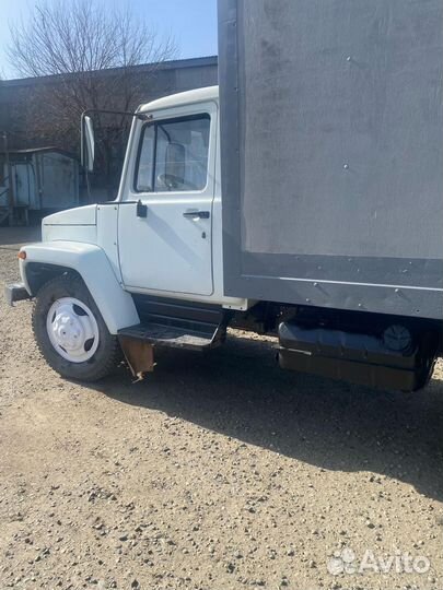 ГАЗ ГАЗель 3302 цельнометаллический, 2002