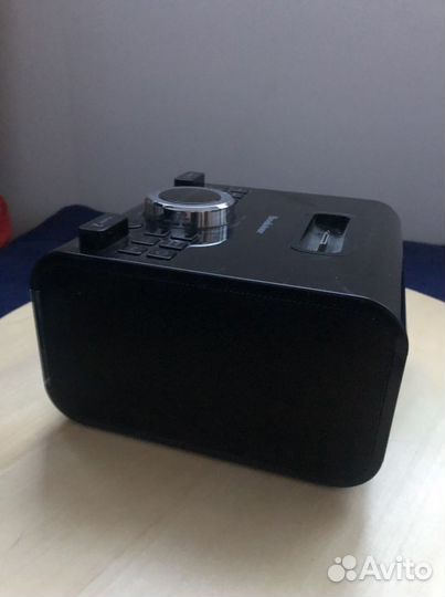 Проигрыватель brookstone