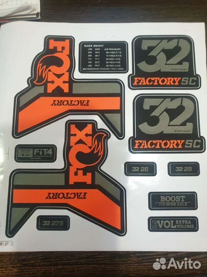 Наклейки Fox 32
