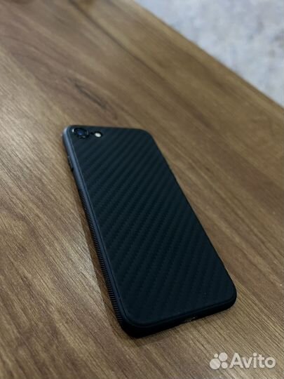 iPhone 7, 128 ГБ