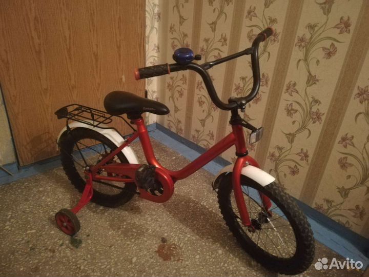 Детский велосипед 16