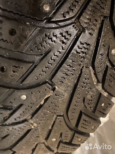 Hankook Winter I'Pike 215/65 R16 98T