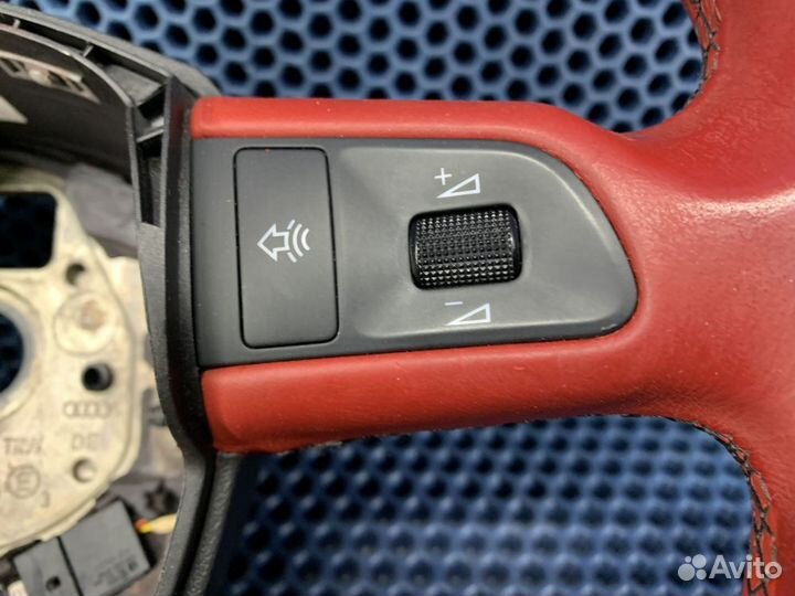 Руль Audi Q7 4L 2005-2015