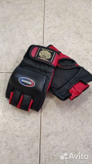 Перчатки и защита