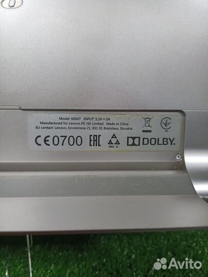 На запчасти планшет Lenovo Yoga Tablet 10