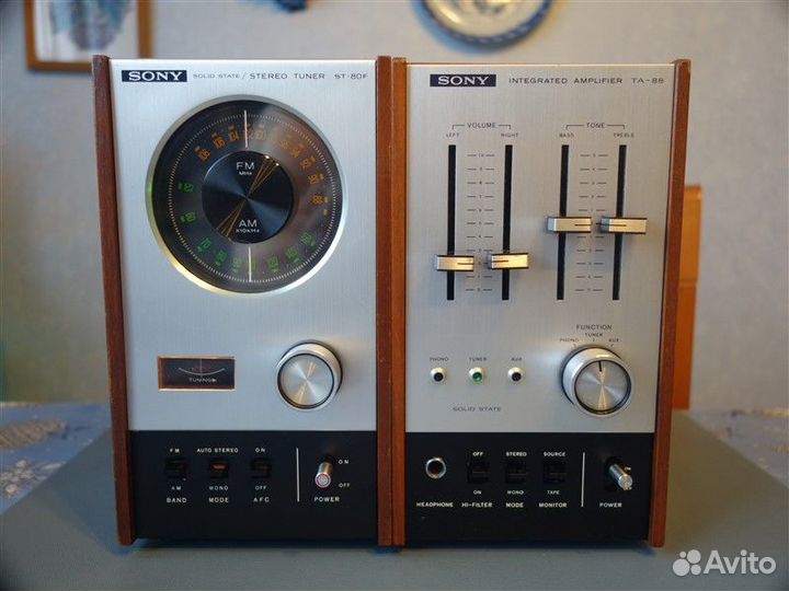 Винтажный музыкальный центр Sony (Япония)