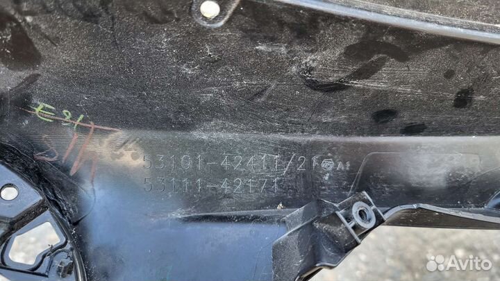 Решетка радиатора toyota rav4