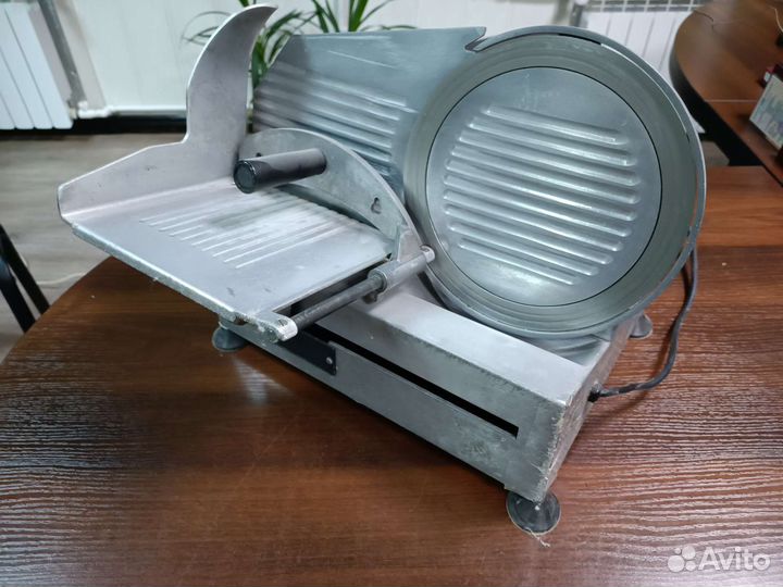 Слайсер для нарезки бу