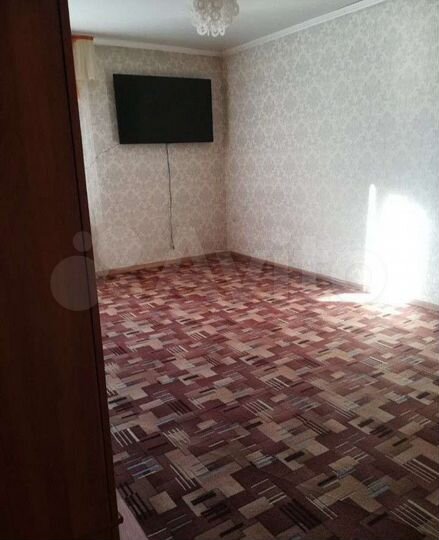 2-к. квартира, 60 м², 1/5 эт.