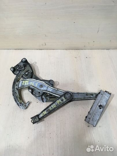 Стеклоподъемник передний левый BMW E36