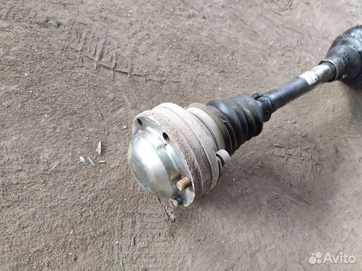 Привод VAG 1K0407271BJ дефект наружней гранаты