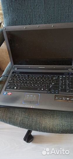 Ноутбук на запчасти Samsung