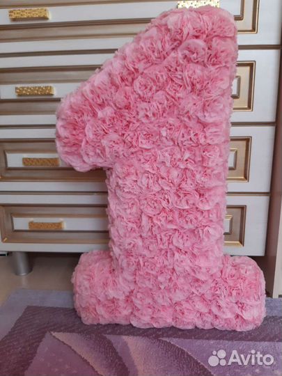 Цифра 1 на годик девочке