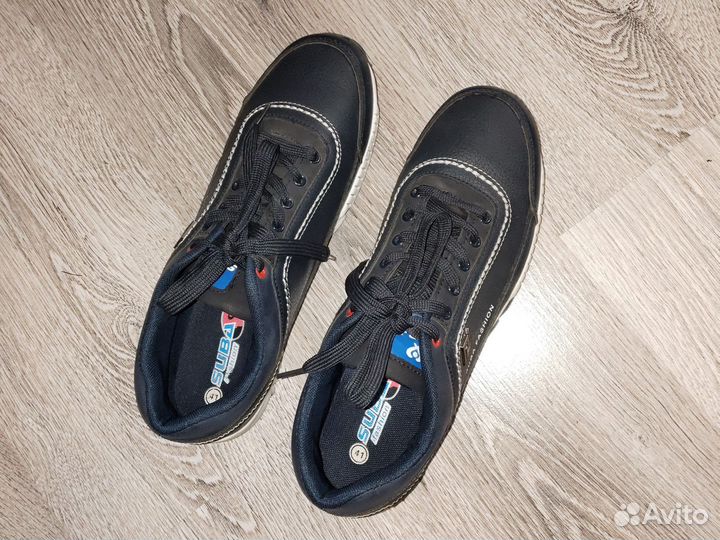 Спортивные туфли 41