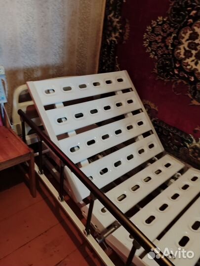 Кровать для лежачих больных с электроприводом