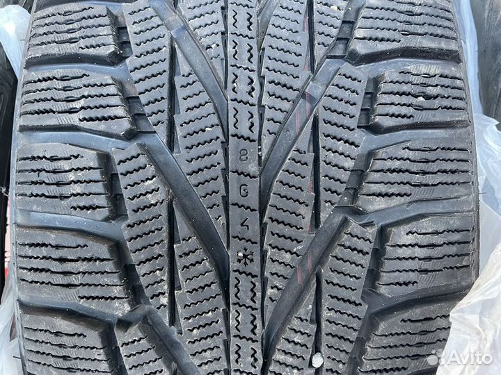 Nokian Tyres Hakkapeliitta R2 235/60 R18 107R