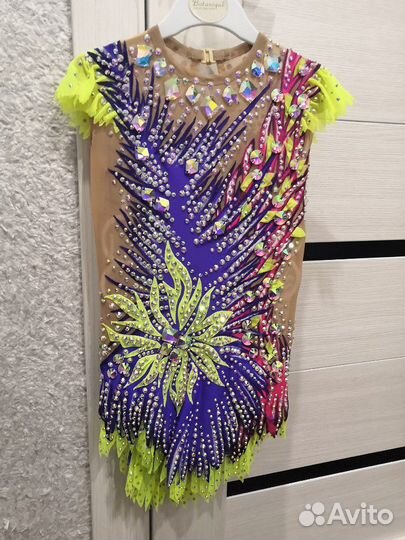 Купальник для художественной гимнастики