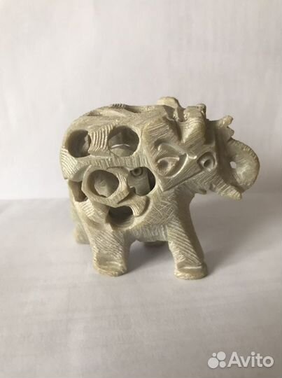 Статуэтка слоник