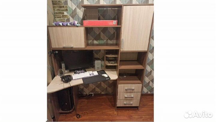 Компьютерный стол № 6 Шимо