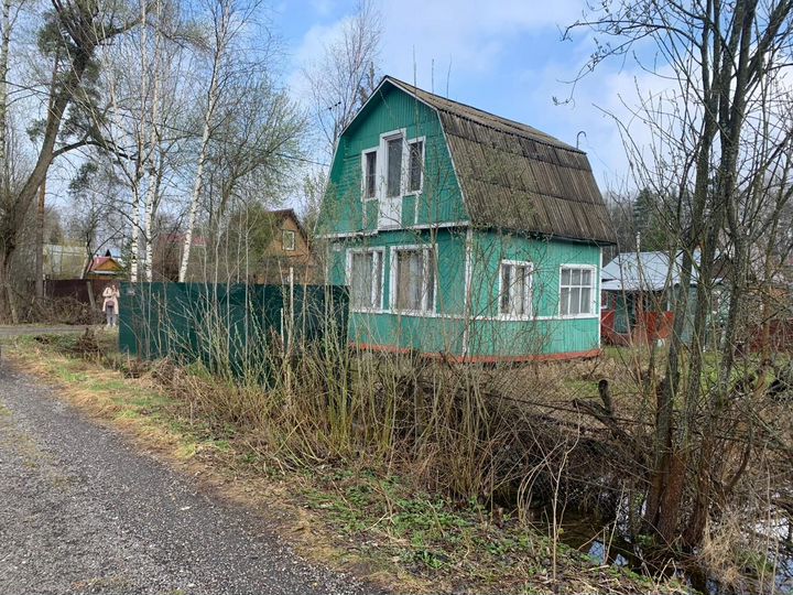 Дача 44,3 м² на участке 6,1 сот.