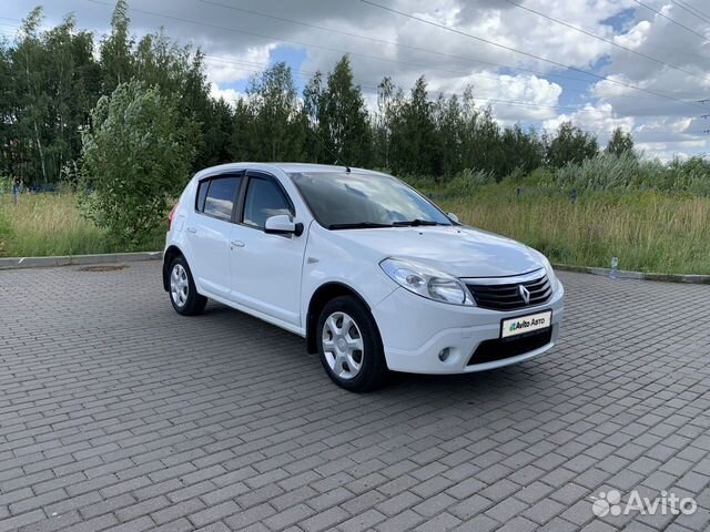 Renault Sandero 1.6 MT, 2012, 134 560 км с пробегом, цена 759000 руб.