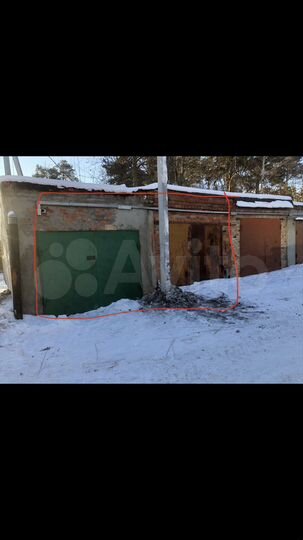 Гараж, > 30 м²