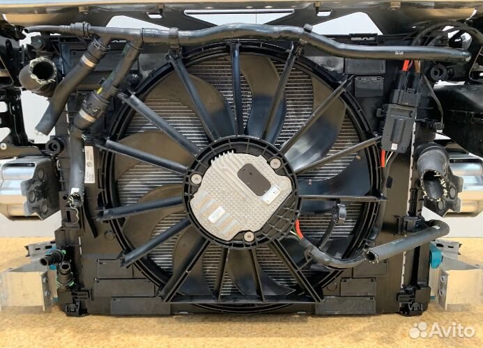 Кассета радиаторов телевизор BMW 7 G11 G12 рест