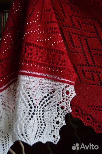 Палантин Вишня Со Сливками, с бисером, меринос