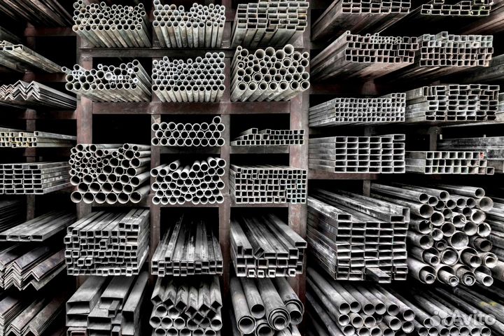 Труба профильная 20х20х2