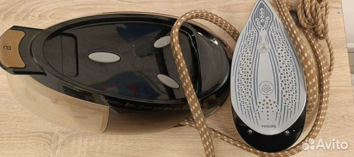 Парогенератор Philips GC9682/80 PerfectCare Elite