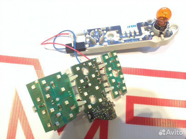 Плата фонаря задняя правая Mercedes E-Class S211