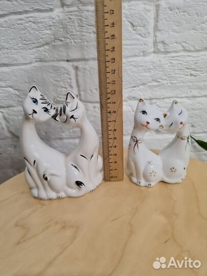 Статуэтка кошка