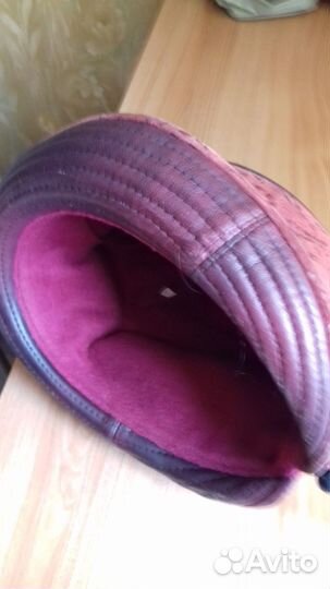 Весенние шляпа и шапка