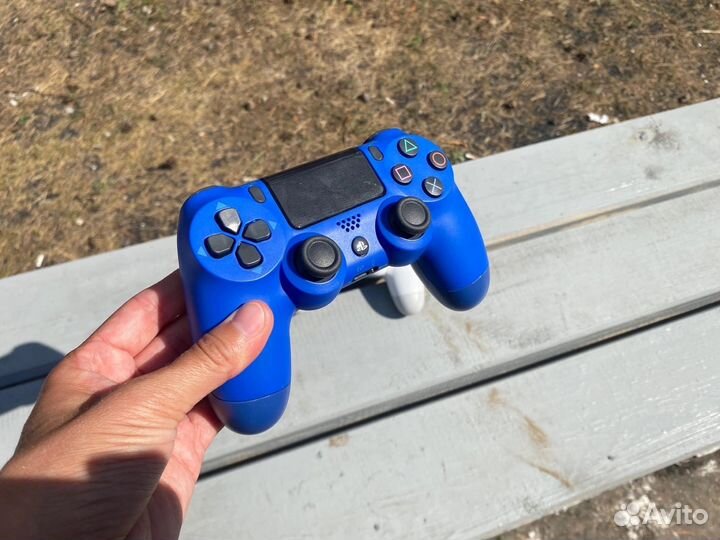 Джойстик ps4 - новый