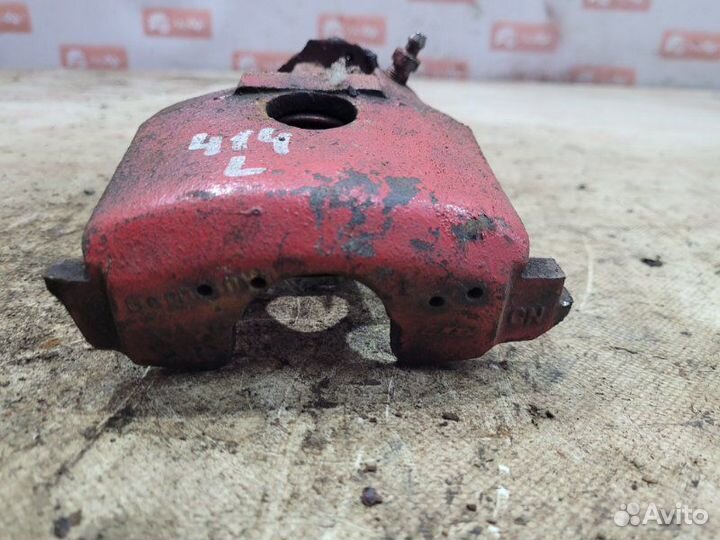 Суппорт передний левый Volkswagen Golf MK3 AAM