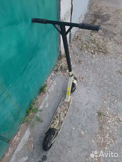 Самокат для бездорожья Reaction