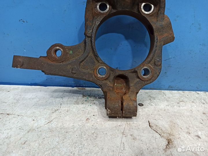 Кулак передний левый Hyundai Santa Fe 3 DM 2015-2