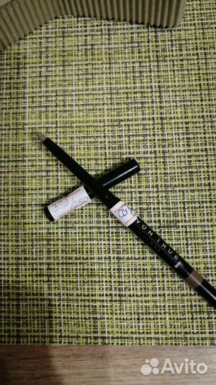 Карандаш для век и бровей