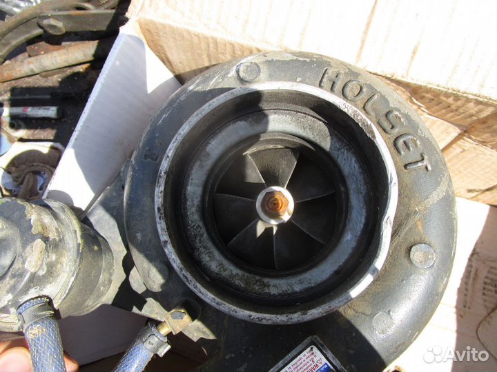 Турбокомпрессор Holset 2836658 Iveco
