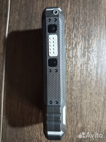 Sonim XP5, 2/4 ГБ
