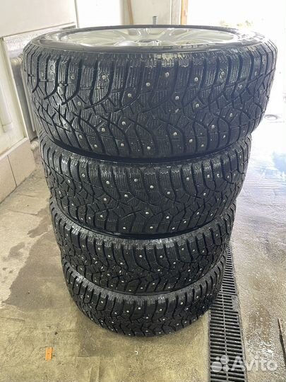 R16 Bridgestone Blizzak Ice 205/55, PCD 5x108 DIA 63.4