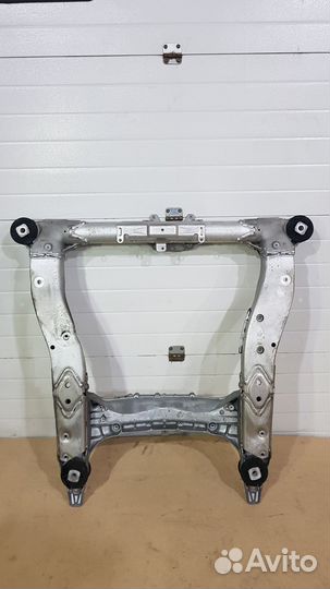 Подрамник двигателя Honda legend KB1, KB2, RL