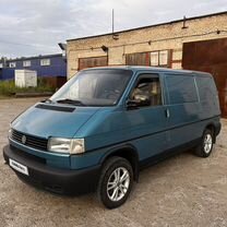 Volkswagen Transporter 2.4 MT, 1997, 400 000 км, с пробегом, цена 850 000 руб.