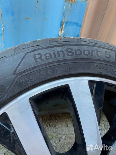 R18 Uniroyal RainSport 5 255/45, PCD 5x120 DIA 72.6