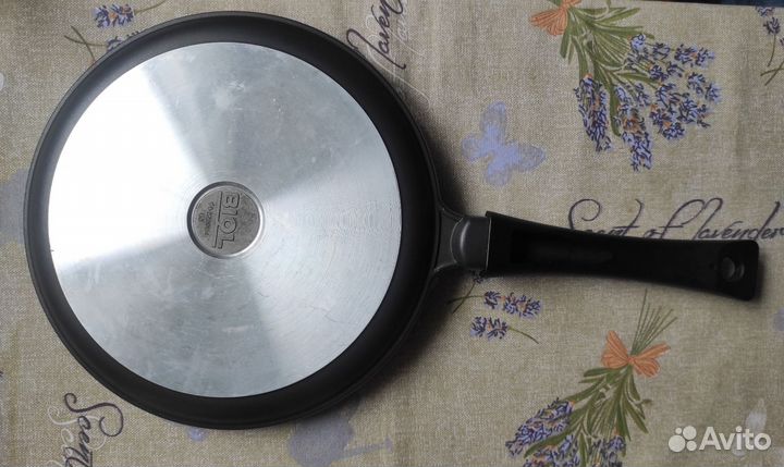 Сковорода блинная Biola
